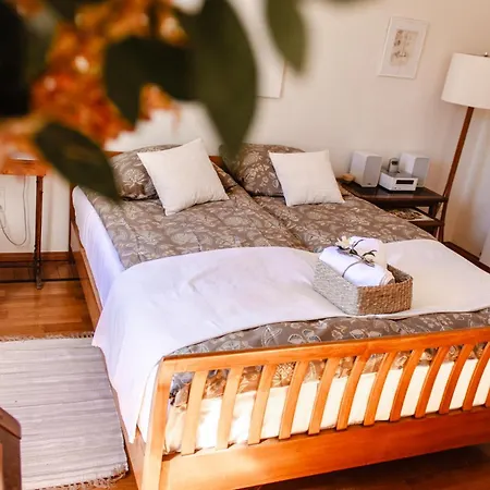 Accommodatie bij particulieren Dei Muralti - - *